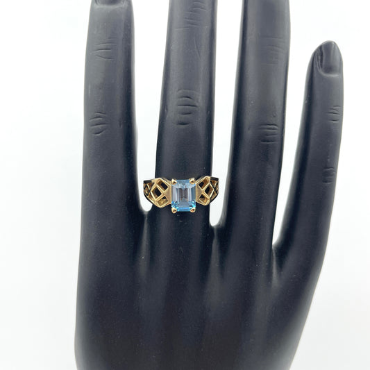 Sterling & Vermeil Aquamarine Ring - Size 8