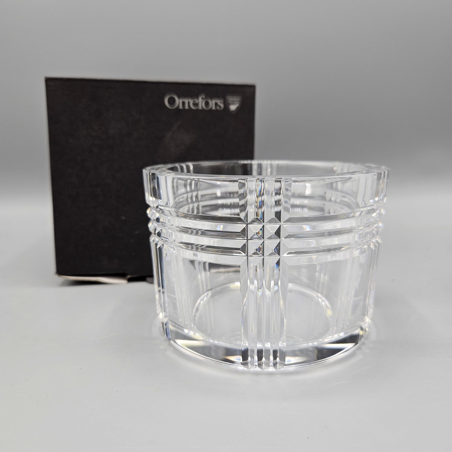 Orrefors Jan Johansson Crystal Reflections Bowl / Wine Bottle Coaster