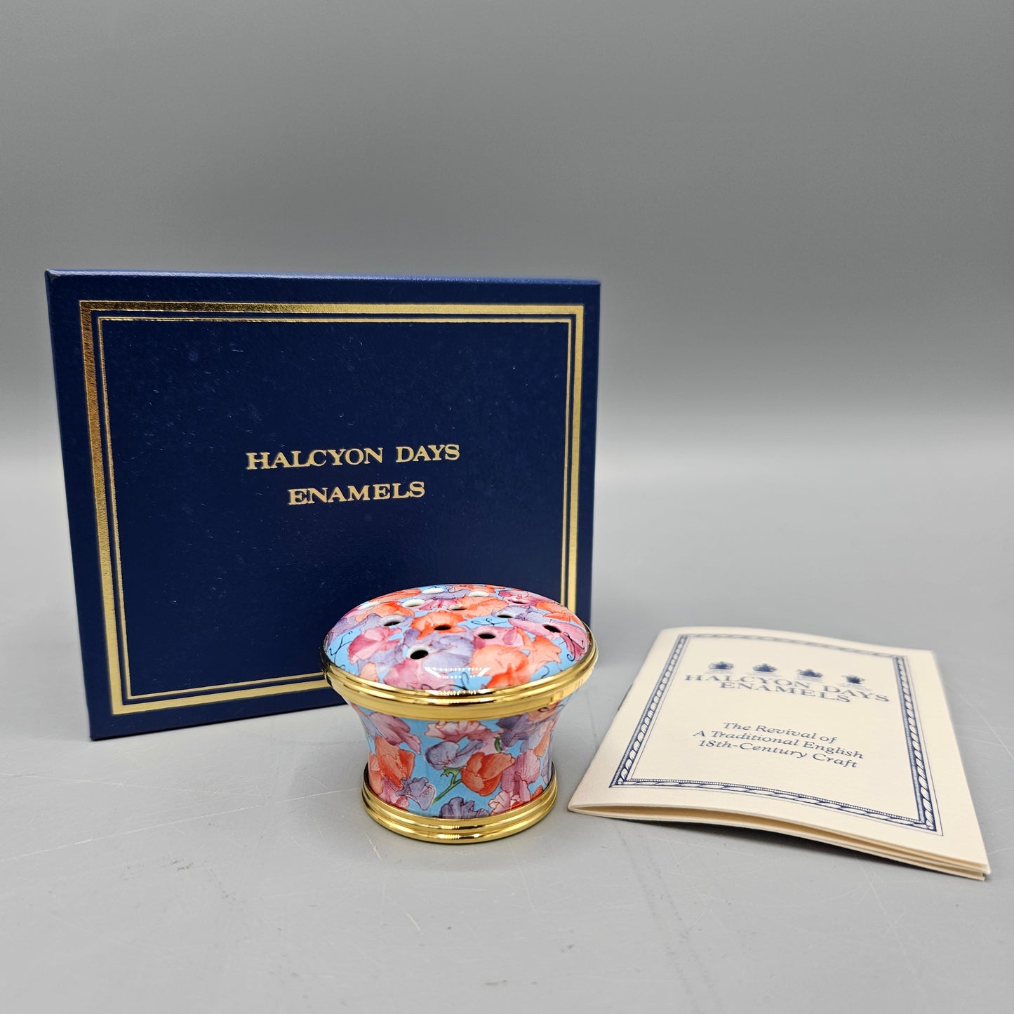 Halcyon Days England Enamel Potpourri Box