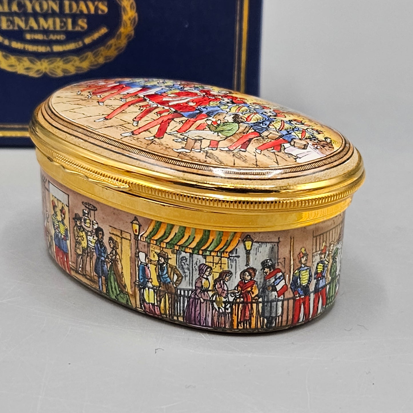 Halcyon Days England Enamel Metropolitan Opera La Boheme Music Box