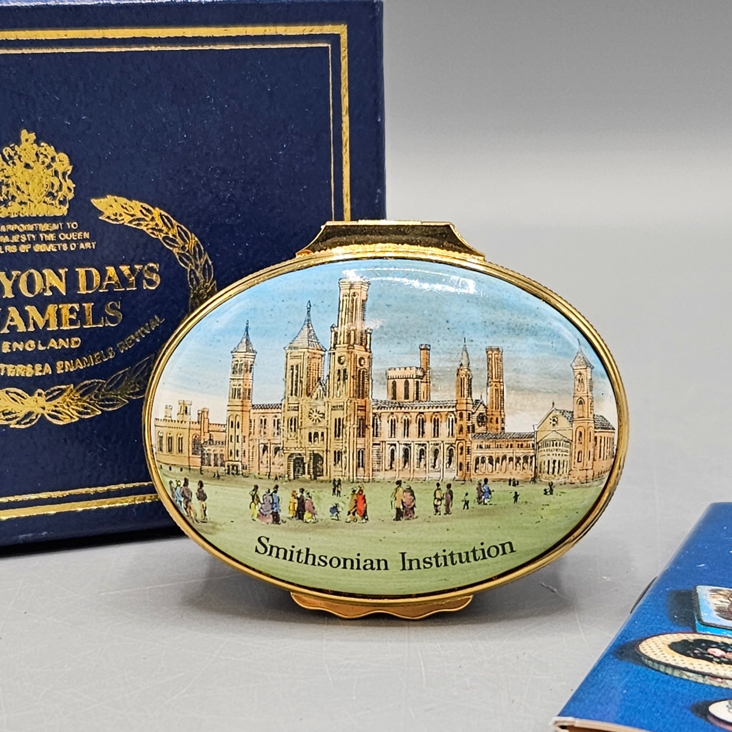 Halcyon Days England Enamel Smithsonian Institution "The Castle" Box
