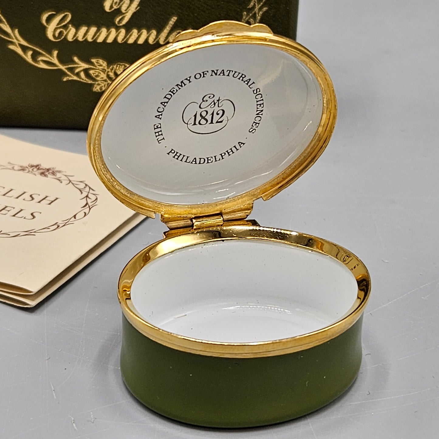 Crummles Enamel England Bailey Banks & Biddle - Academy of Fine Arts Box