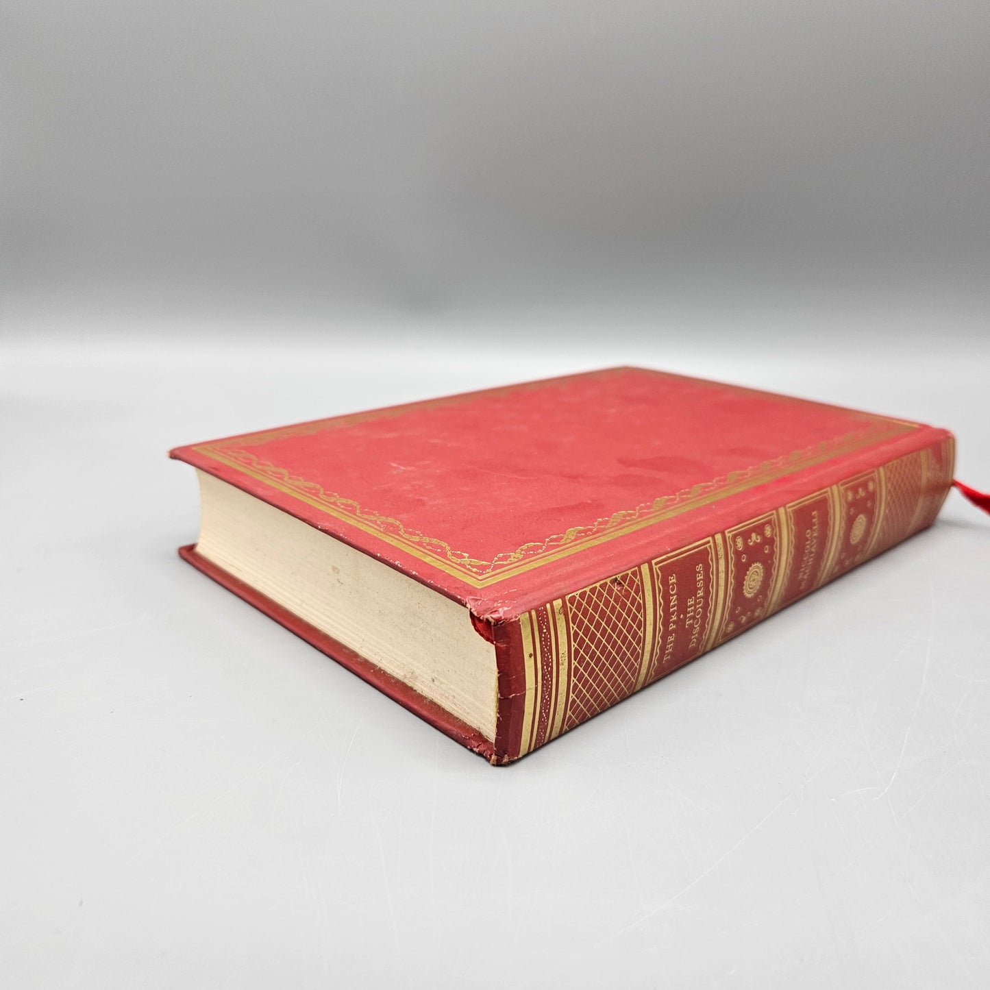 Machiavelli "The Prince and The Discourses" International Collectors Library