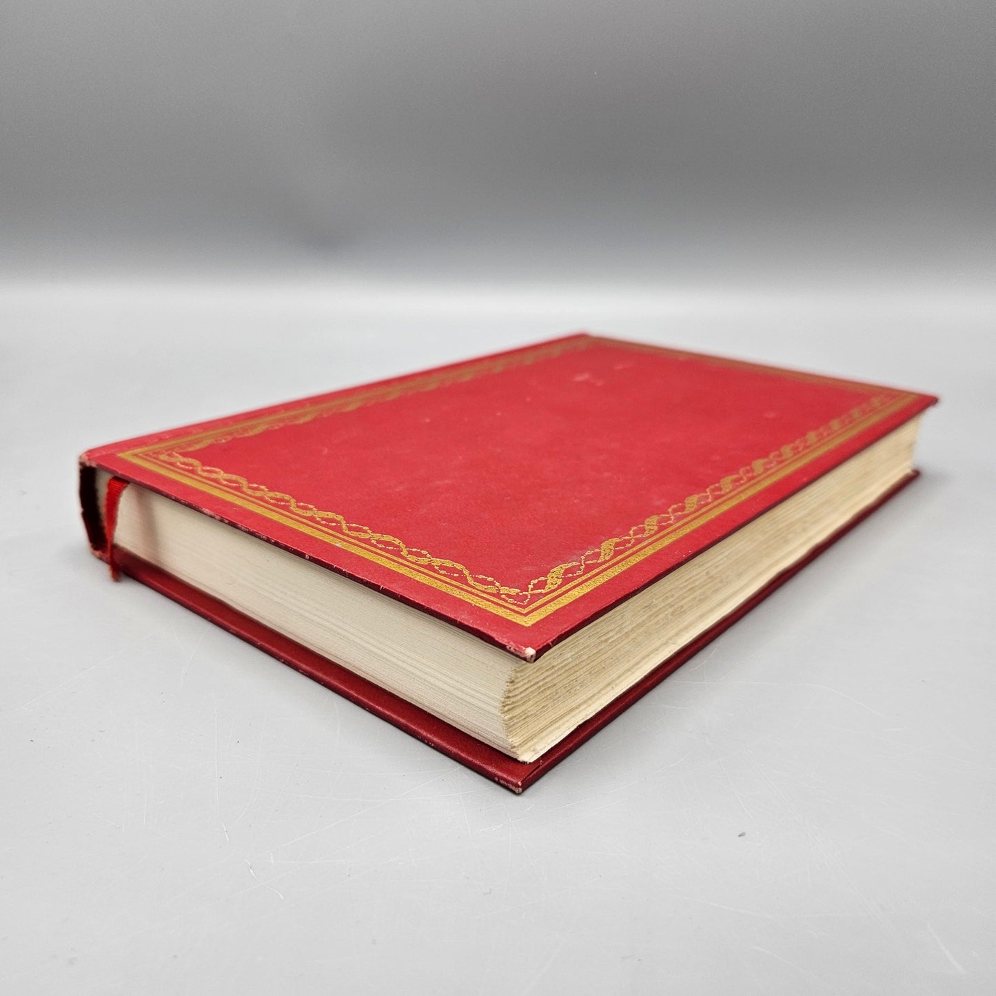 Elspeth Huxley "The Mottled Lizard" International Collectors Library