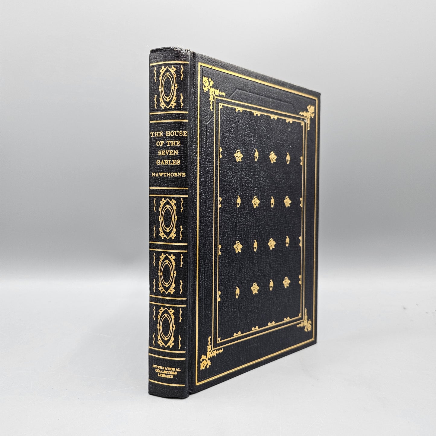 Nathaniel Hawthorne "The House of Seven Gables" International Collectors Library