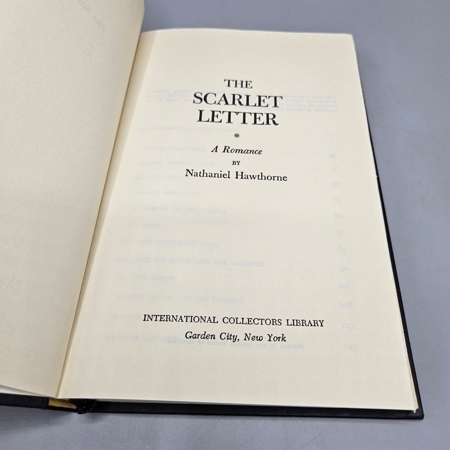 Nathaniel Hawthorne "The Scarlet Letter" International Collectors Library