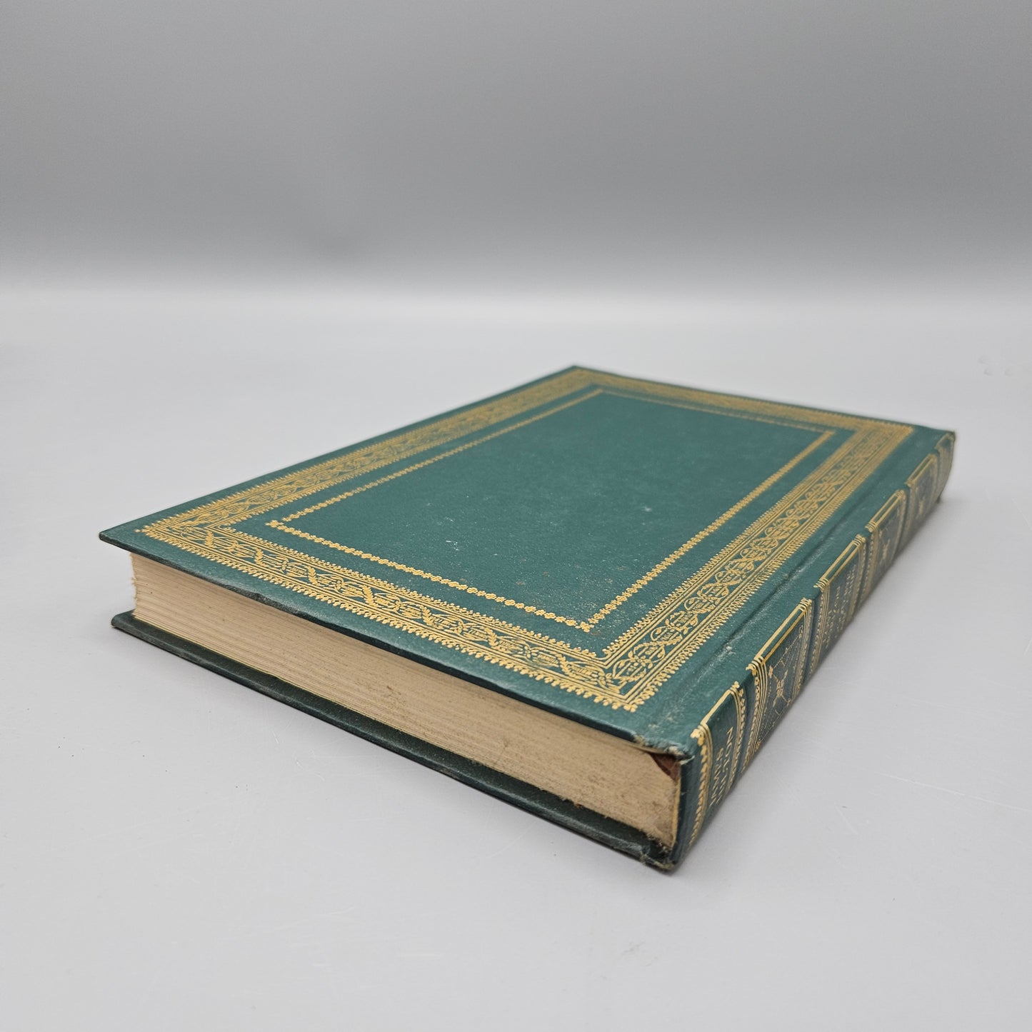 James Hilton "Lost Horizon and Good-Bye Mr Chips" International Collectors Library