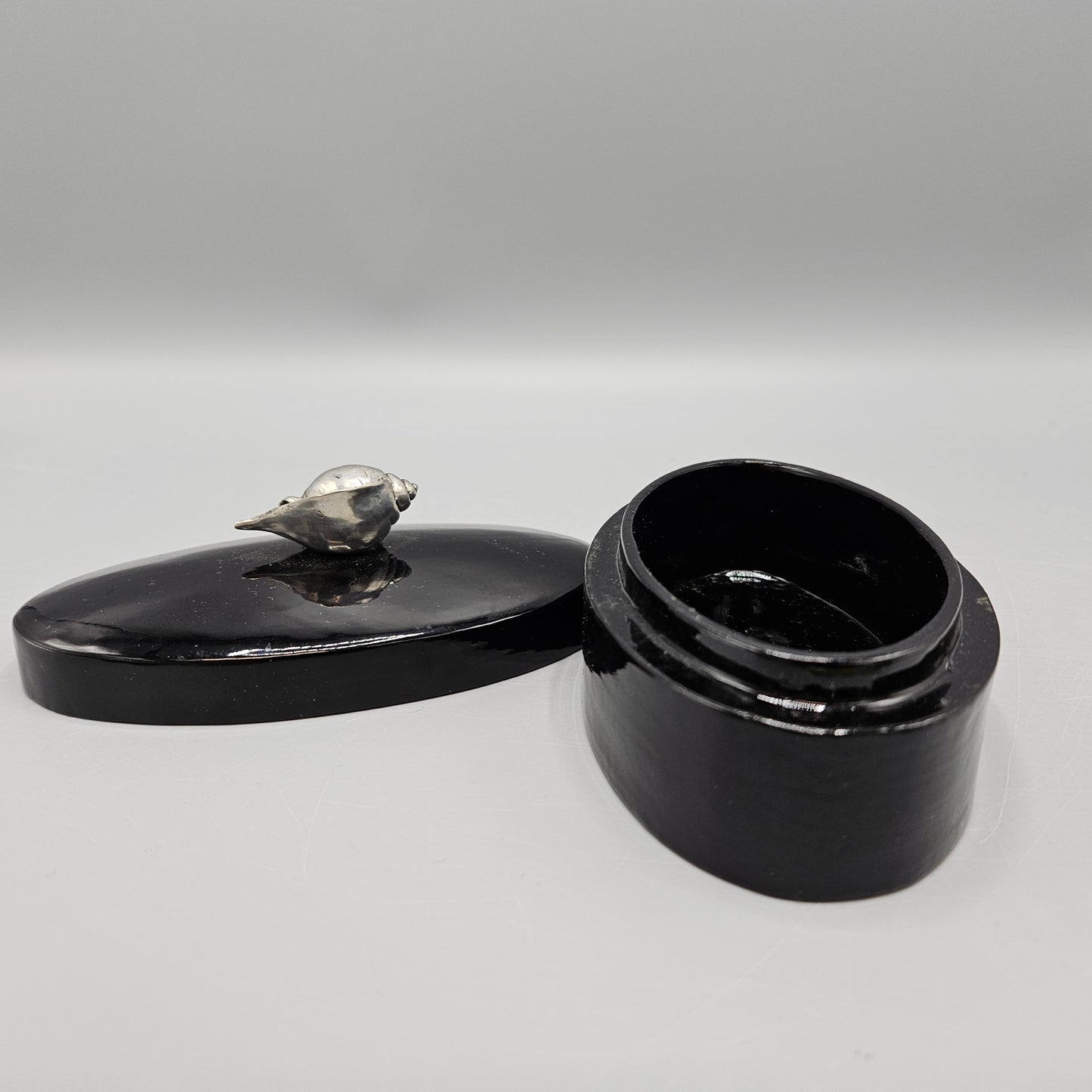 Black Lacquer Box with Metal Seashell Finial