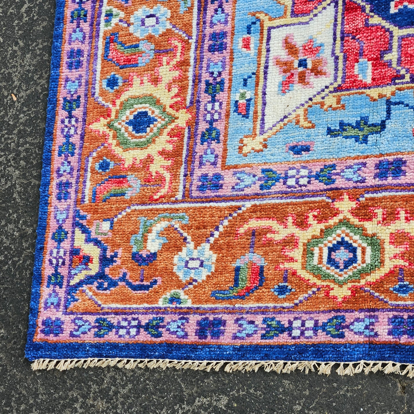 Hand Knotted Turkish 8' x 10' Carpet