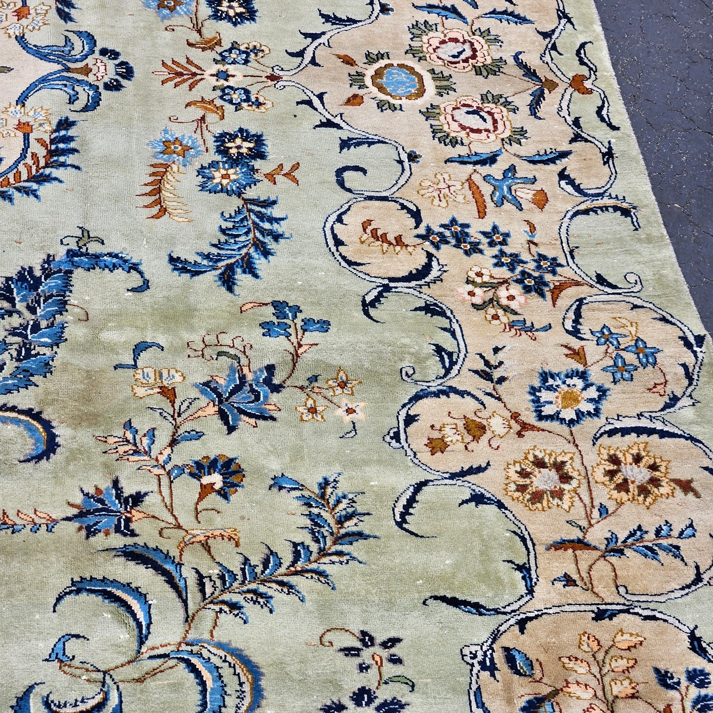 Vintage Room Size Carpet - Hand Knotted 9' 8" x 13' 2"