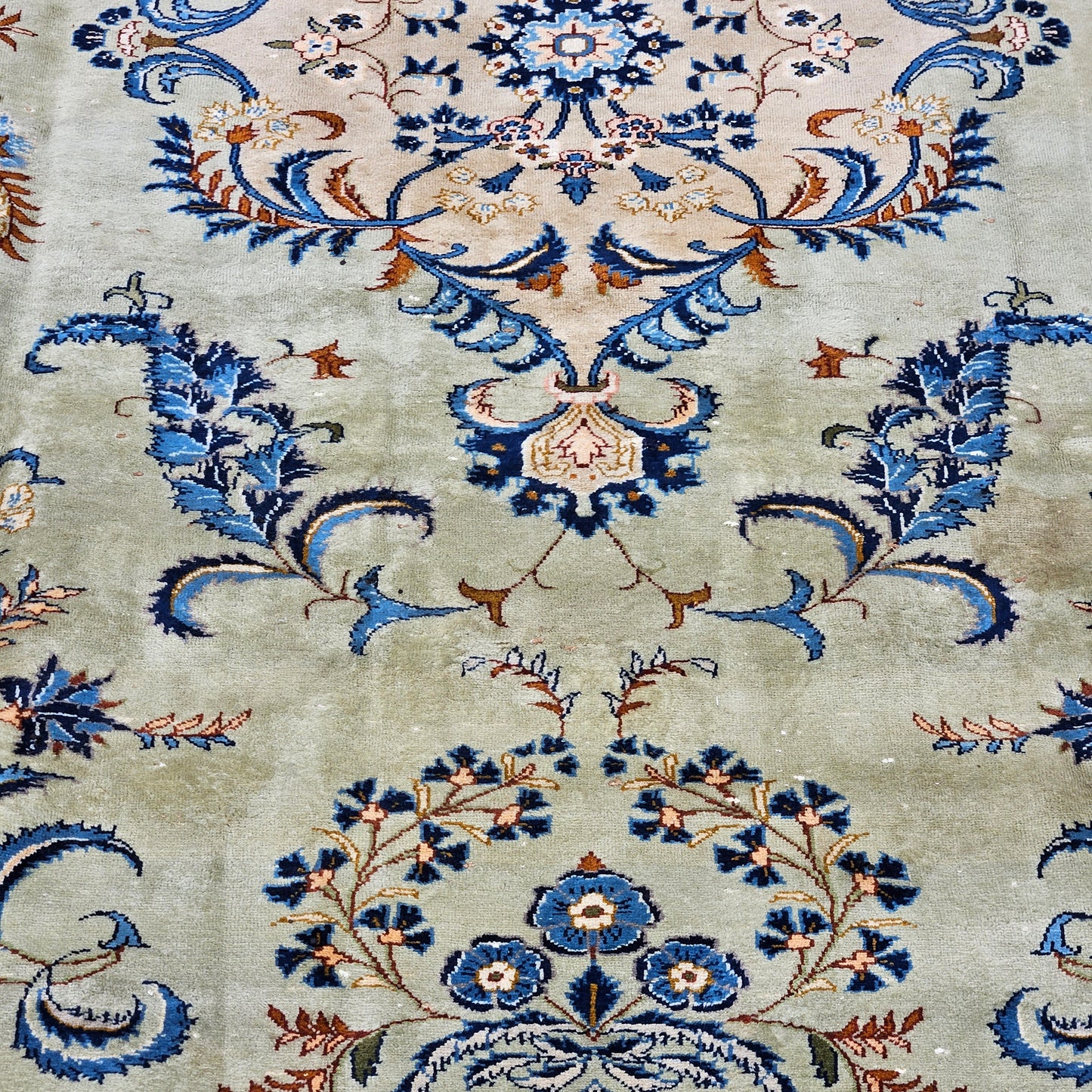 Vintage Room Size Carpet - Hand Knotted 9' 8" x 13' 2"