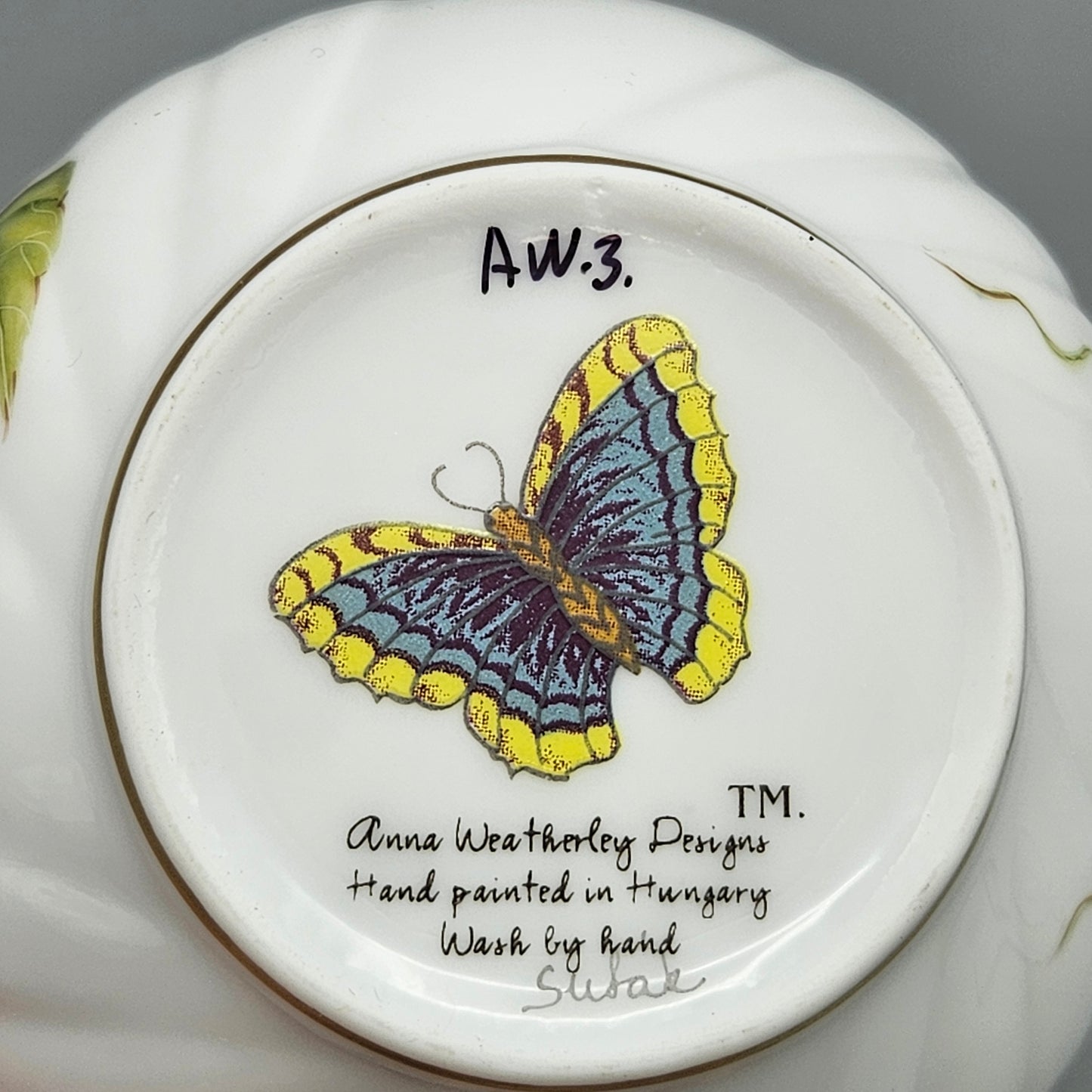 Anna Weatherley Designs Hungarian Porcelain Butterfly Vase