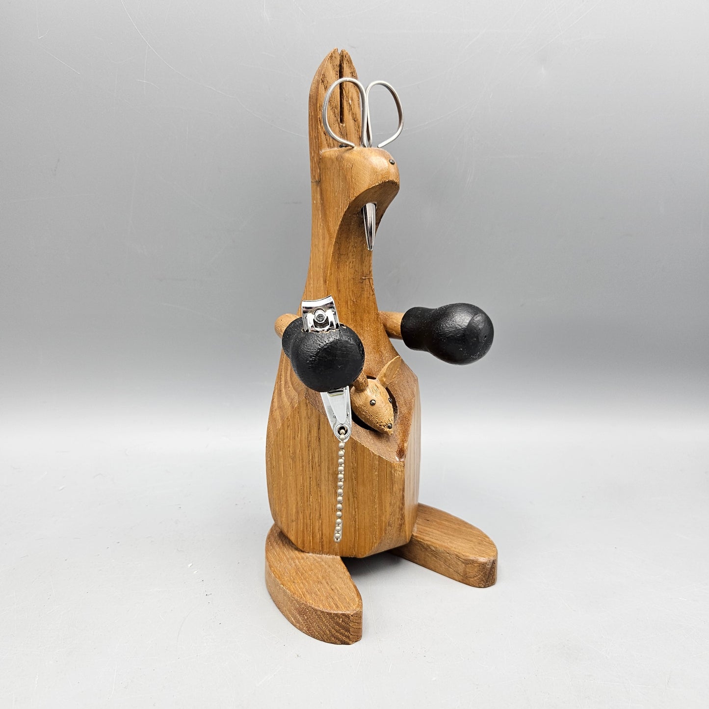 Swank Teak Kangaroo and Joey Manicure Set