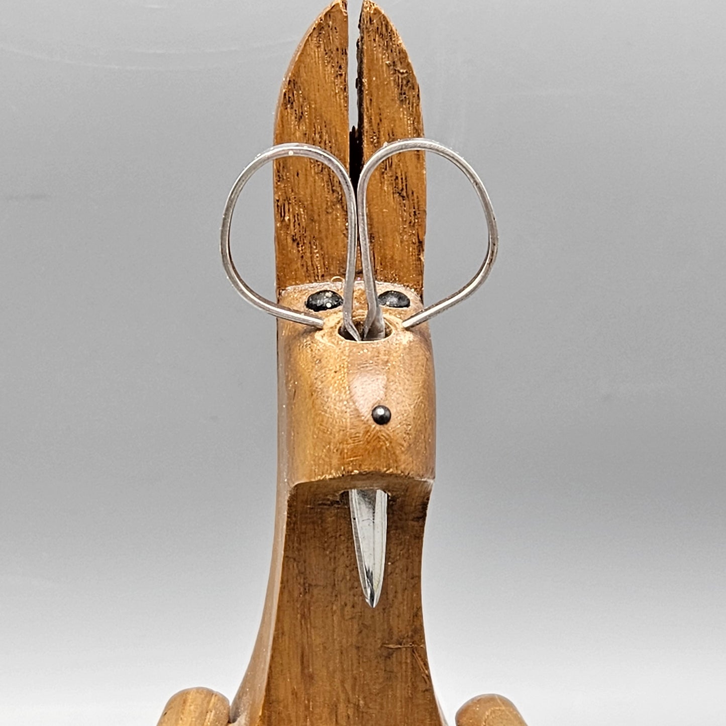 Swank Teak Kangaroo and Joey Manicure Set