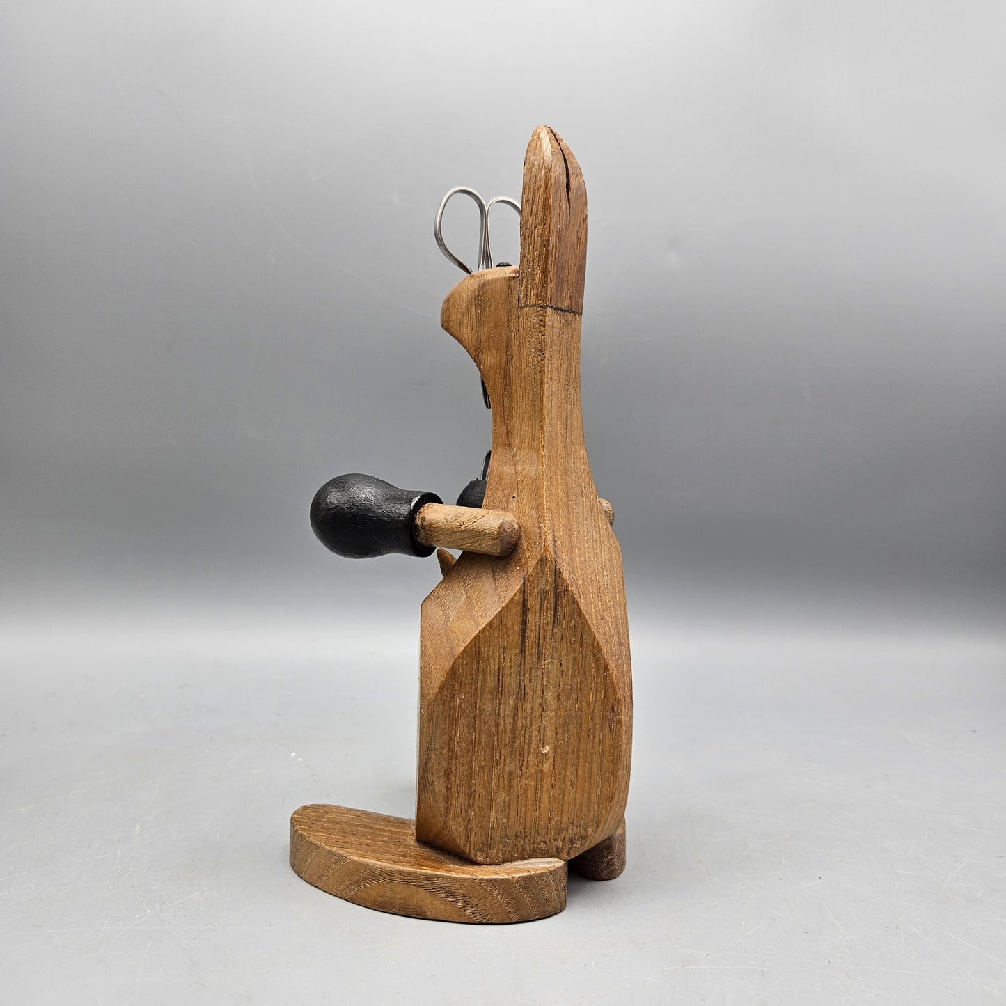 Swank Teak Kangaroo and Joey Manicure Set