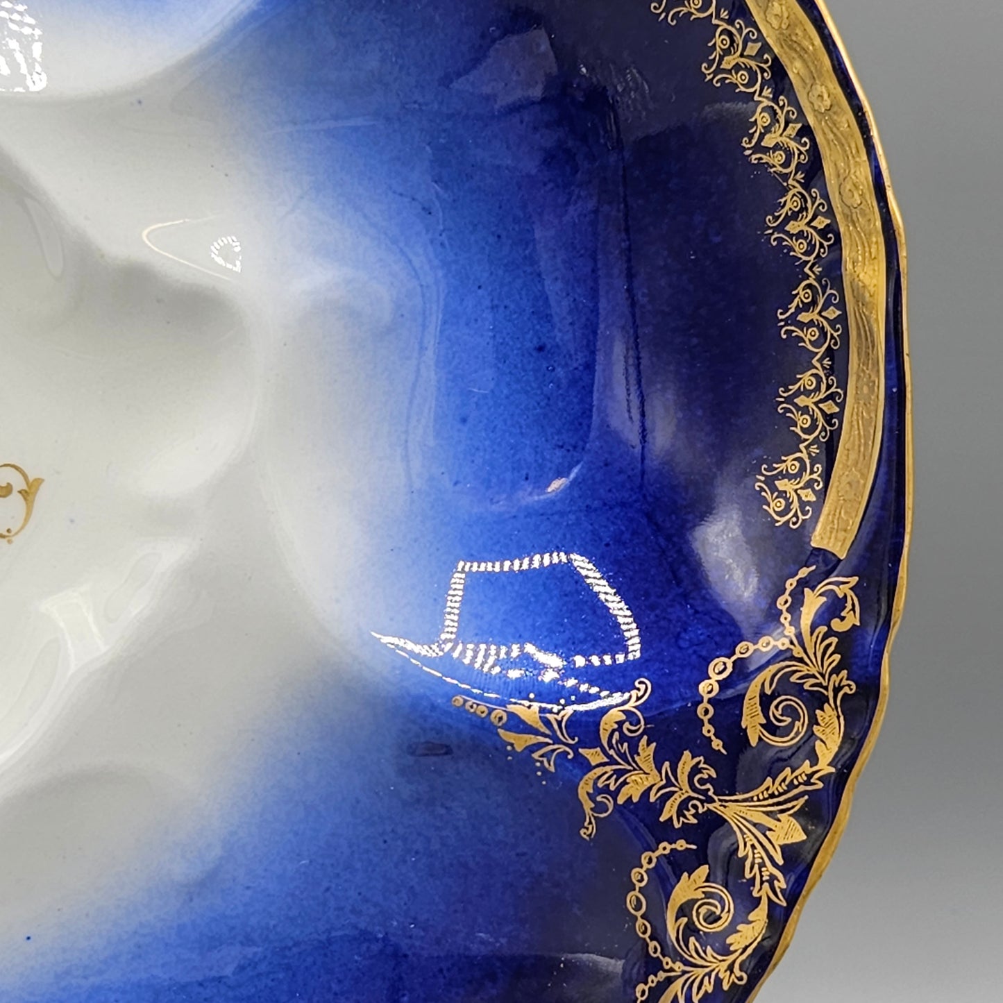 OP Co Onondaga Pottery (Syracuse China) Cobalt Blue Ground Oyster Plate
