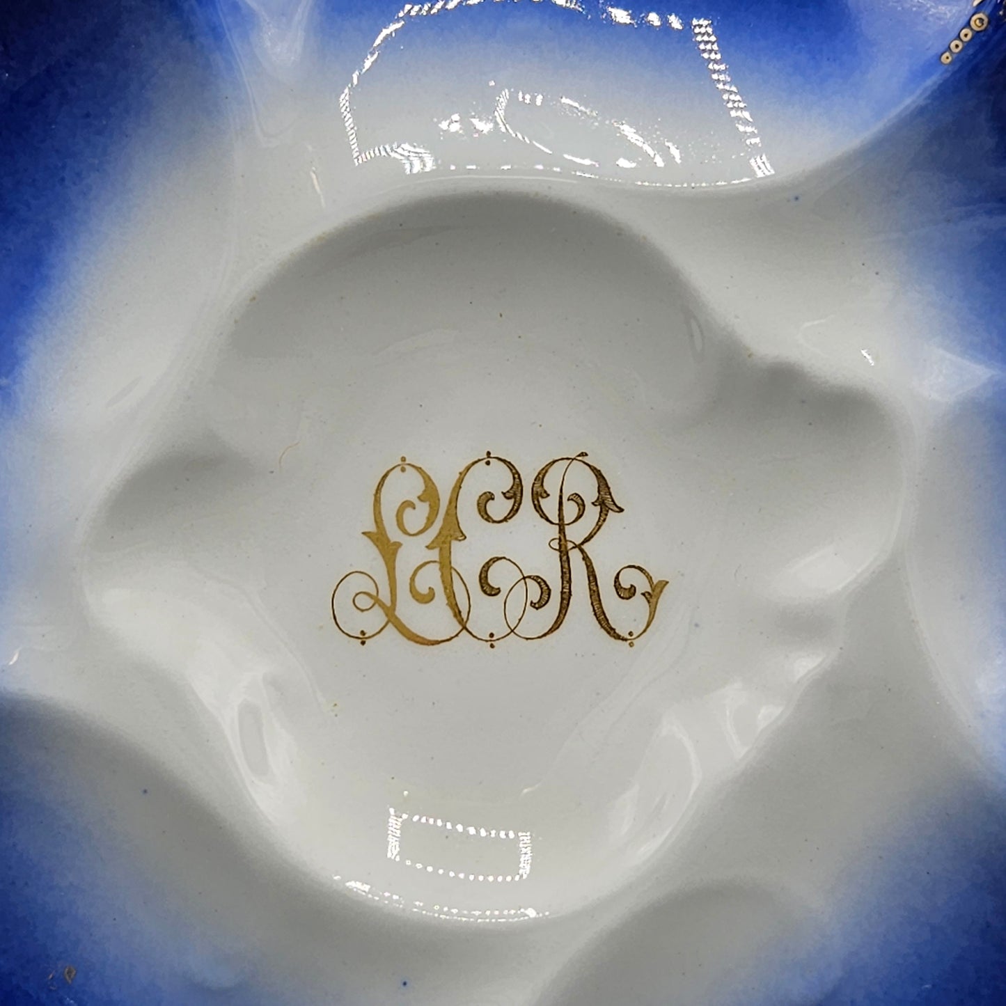 OP Co Onondaga Pottery (Syracuse China) Cobalt Blue Ground Oyster Plate