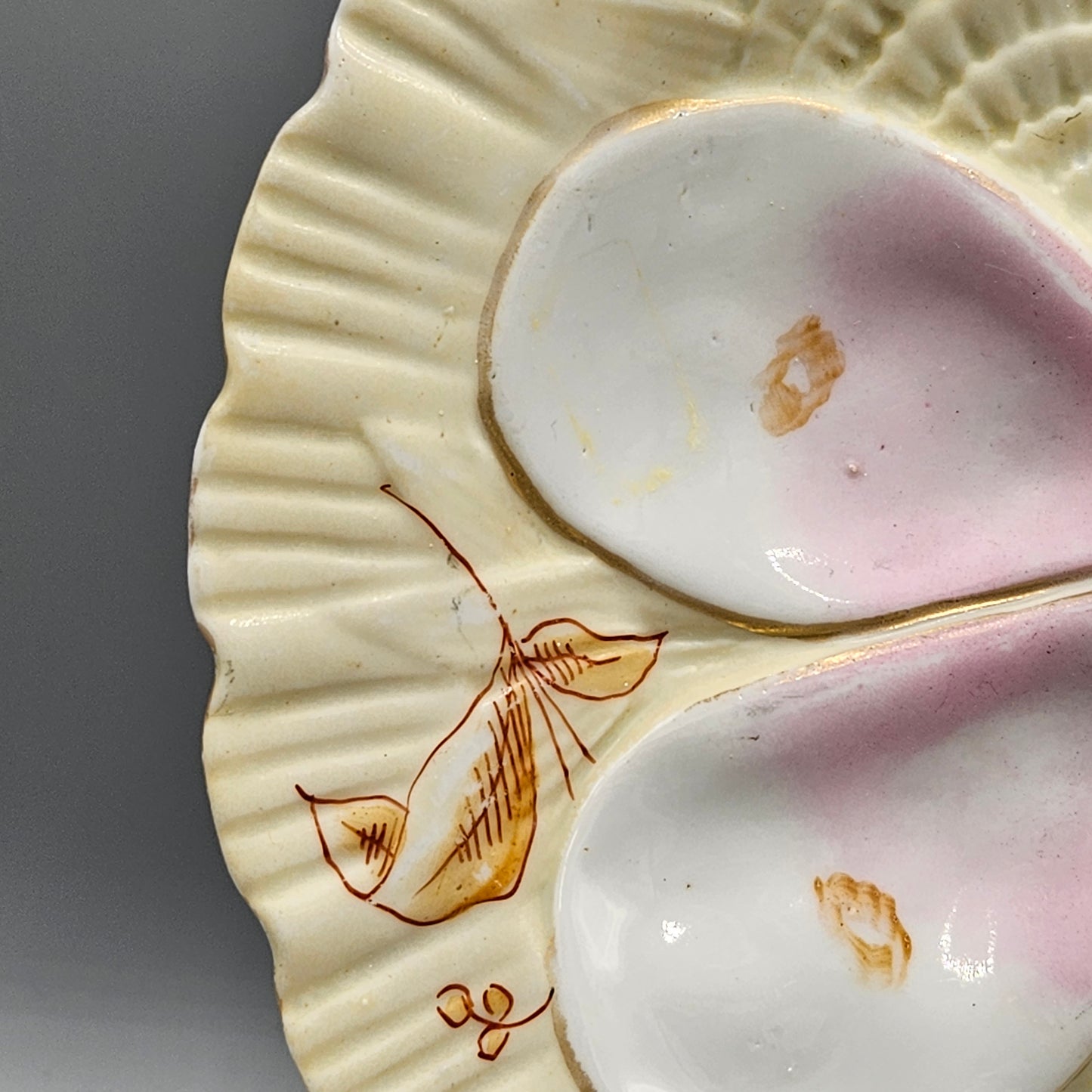 Limoges Porcelain Oyster Plate - Pale Yellow Ground