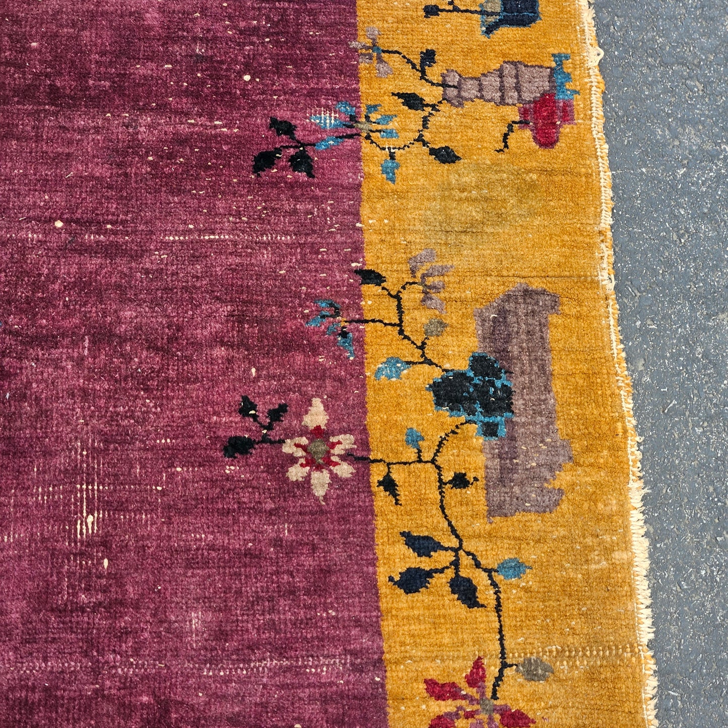 Vintage Chinese Hand Knotted Rug / Carpet 4' x 6' 8"