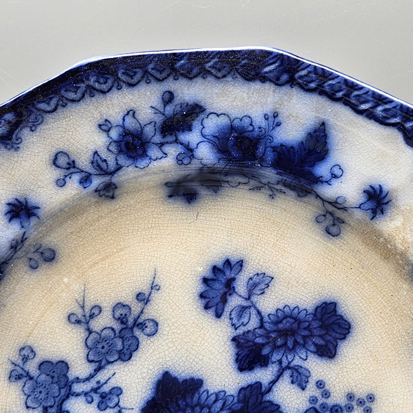 Antique Staffordshire Flow Blue Indian Pattern Plate