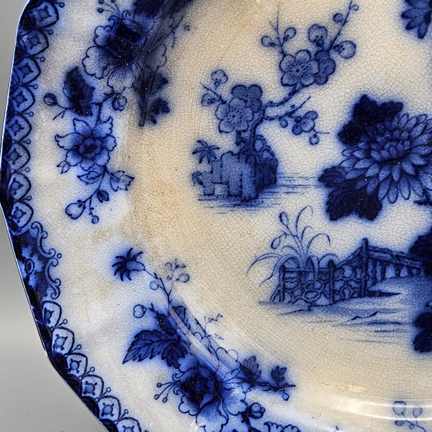 Antique Staffordshire Flow Blue Indian Pattern Plate