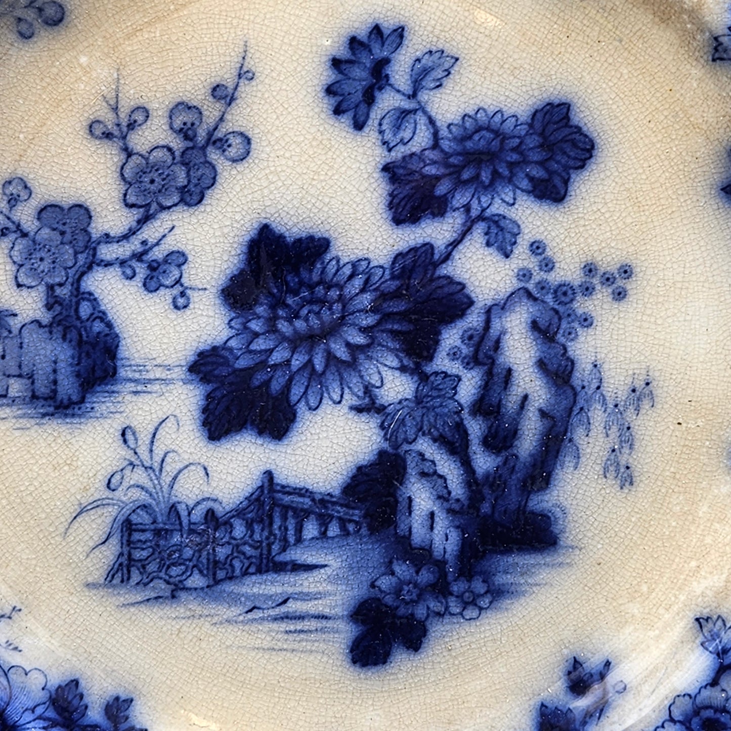 Antique Staffordshire Flow Blue Indian Pattern Plate