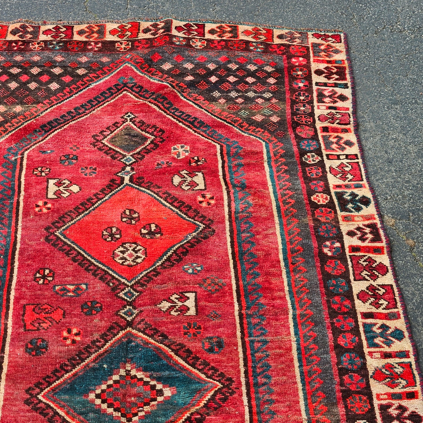 Vintage Hand Knotted 100% Wool Rug / Carpet - 4' 5" x 8' 5"