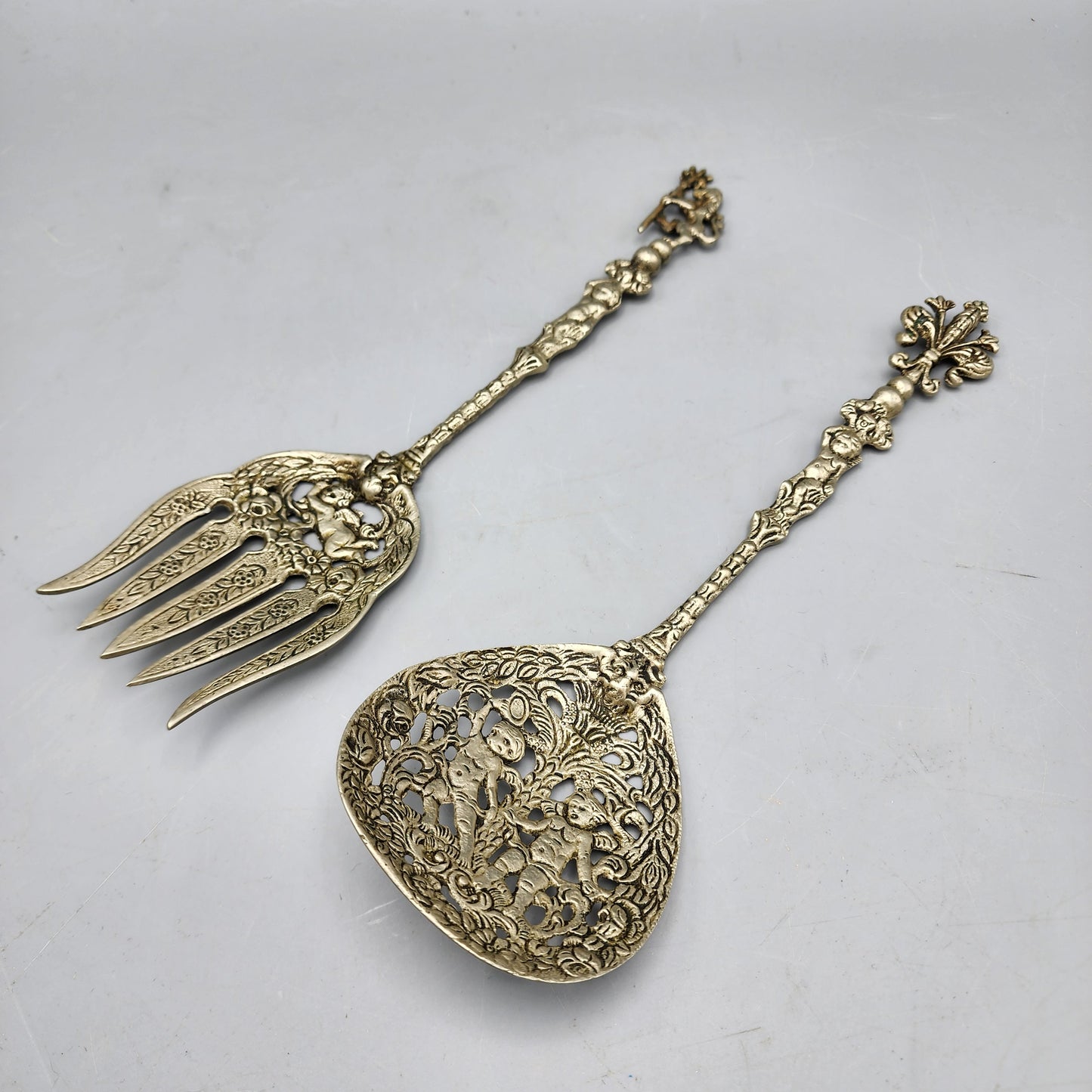 Pair Italian Silverplate Salad Servers