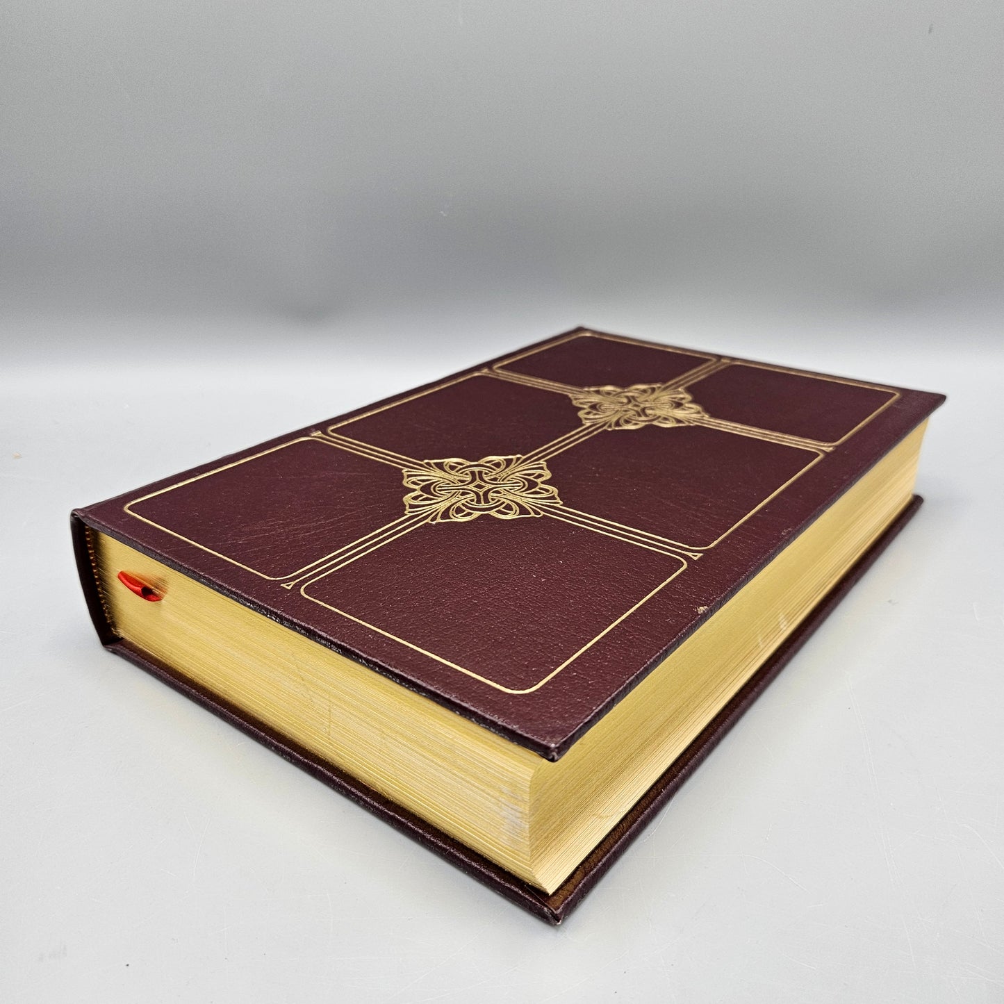 Leatherbound Book - Henry Fielding "Tom Jones" Easton Press
