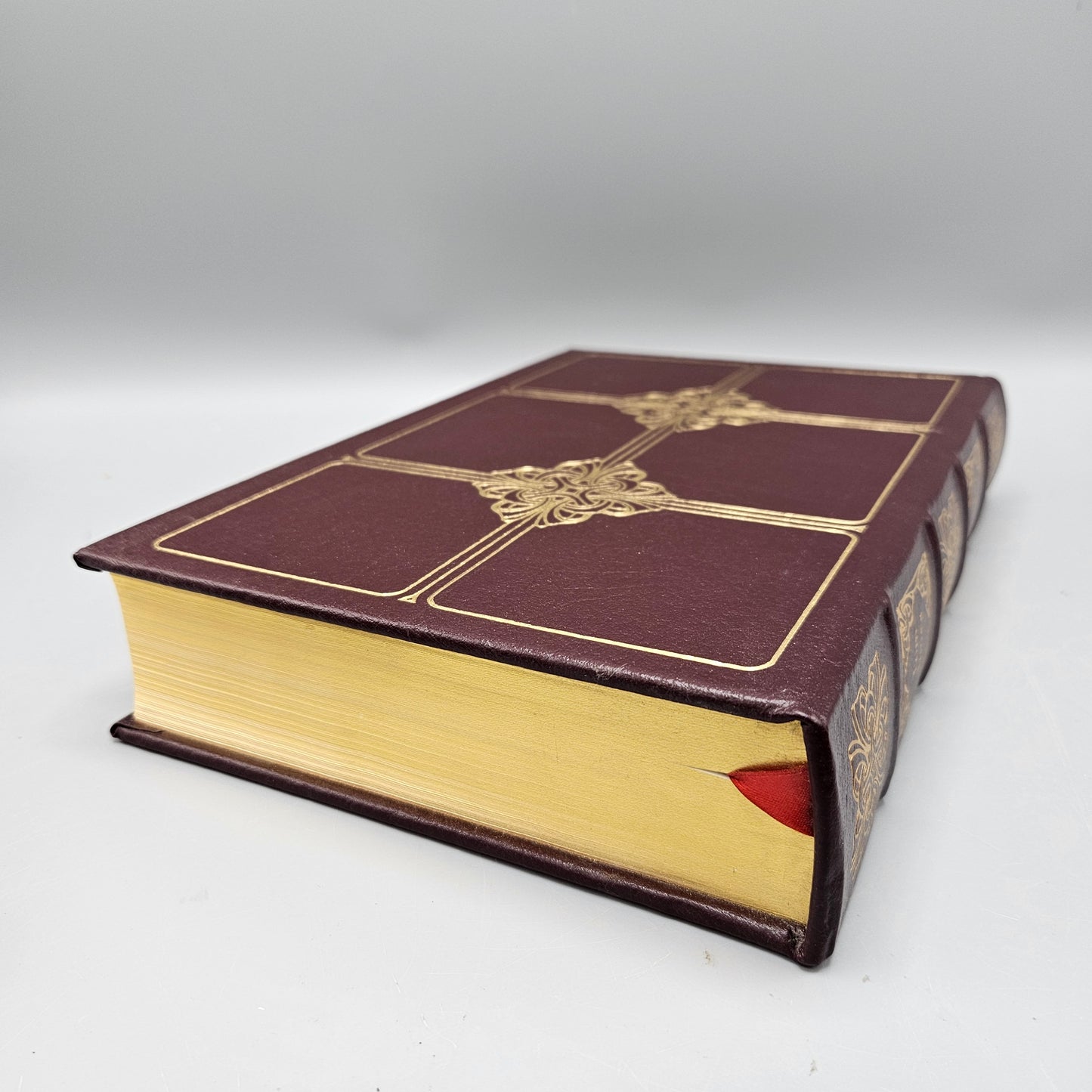 Leatherbound Book - Henry Fielding "Tom Jones" Easton Press