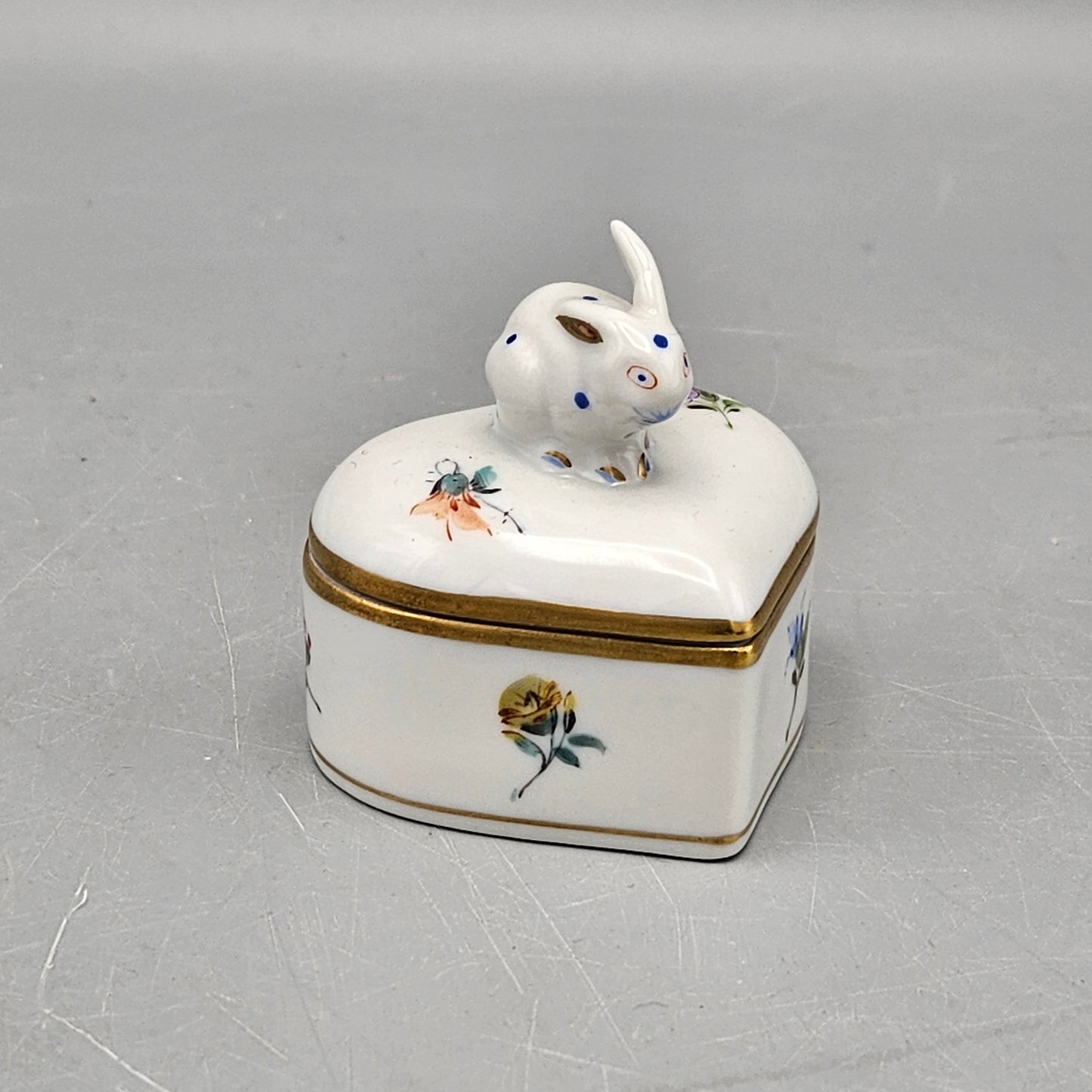 Herend Porcelain Miniature Heart Box with Rabbit Finial