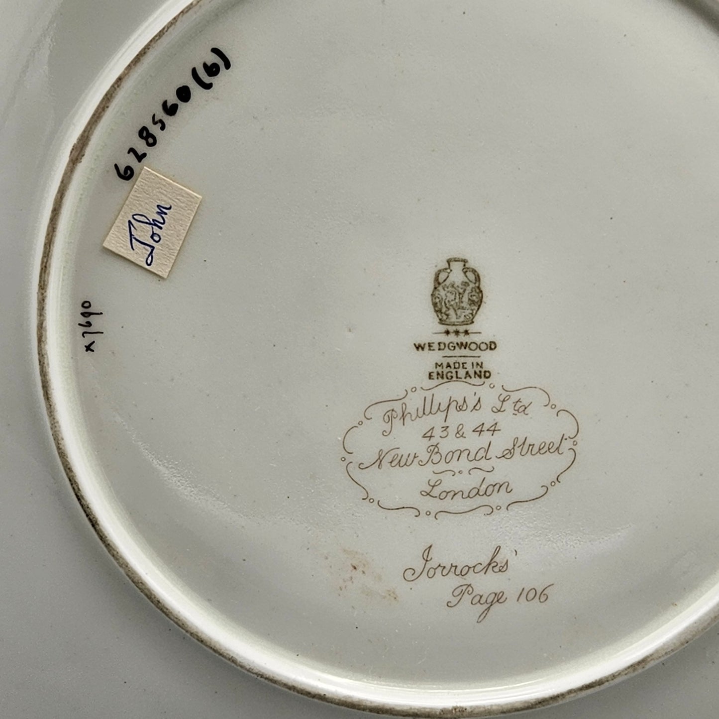 Wedgwood Bone China Jorrocks Plates - Set of Eight