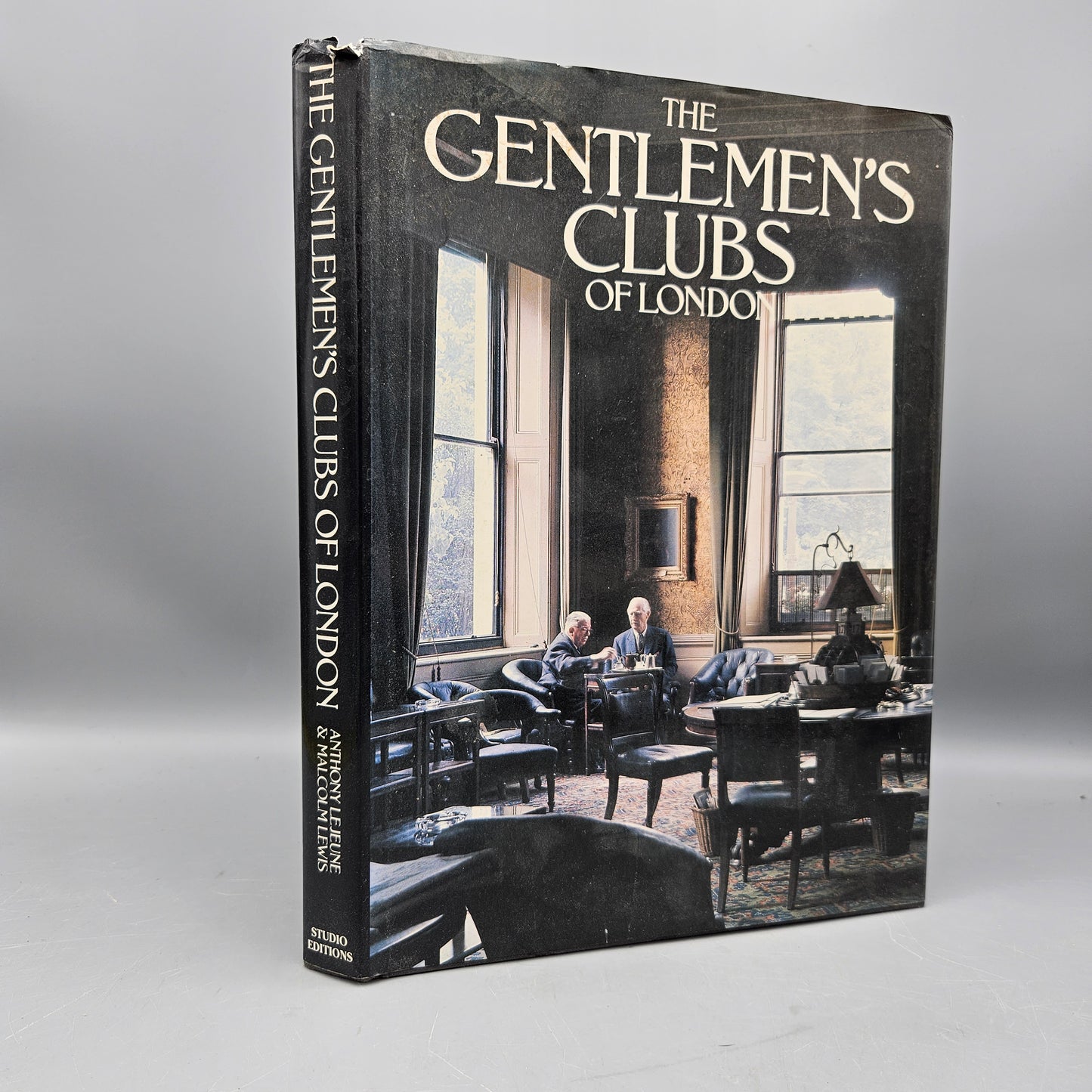 Anthony Lejenue - The Gentleman's Clubs of London