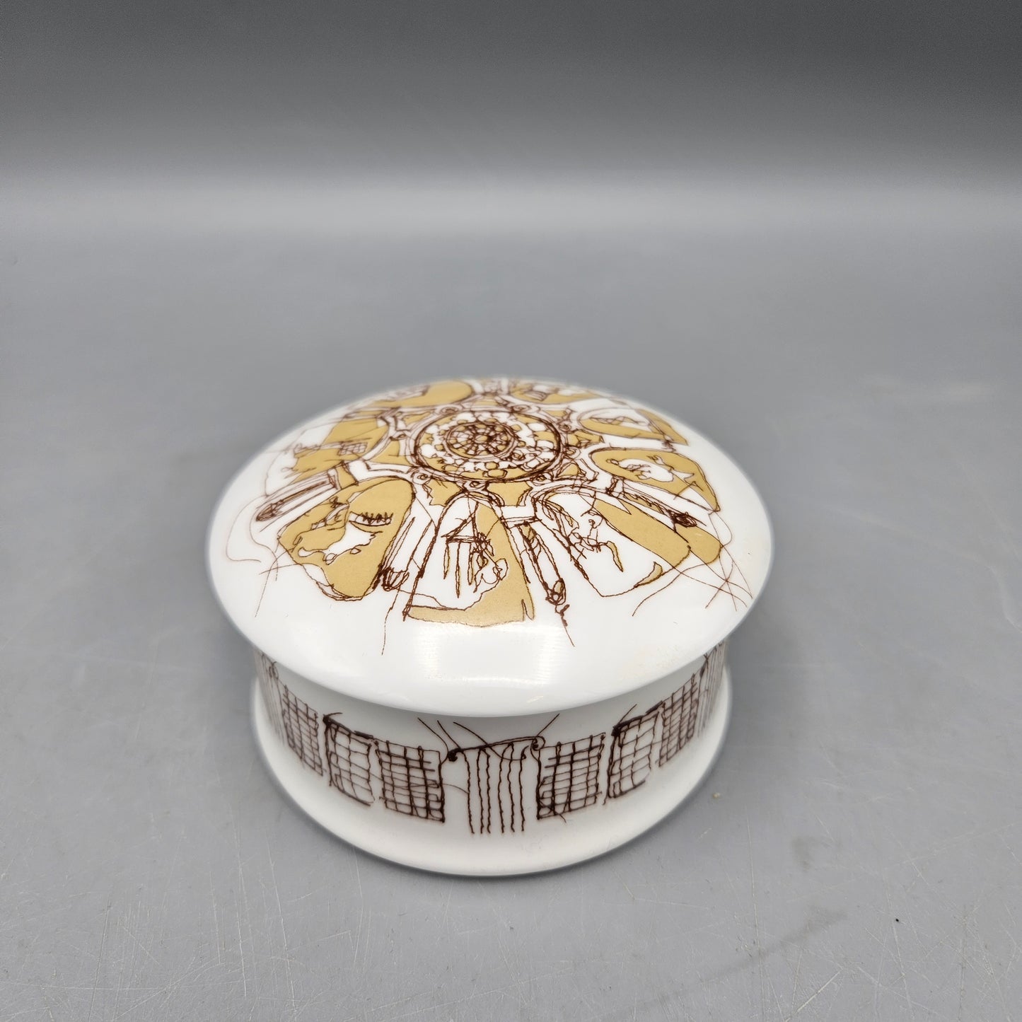 2017 Tina Crawford St Paul's Cathedral London "Feed the Birds" Porcelain Box