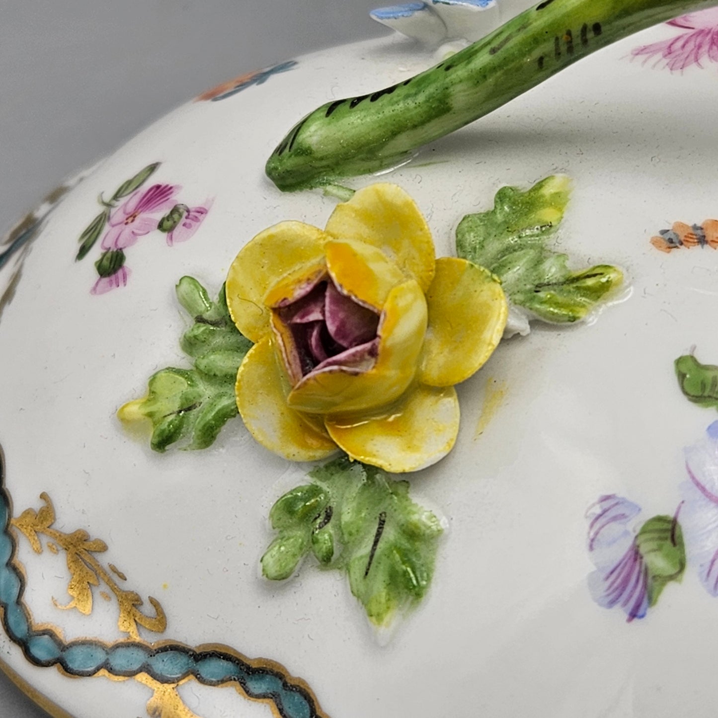 Carl Thieme Dresden Porcelain Lidded Box