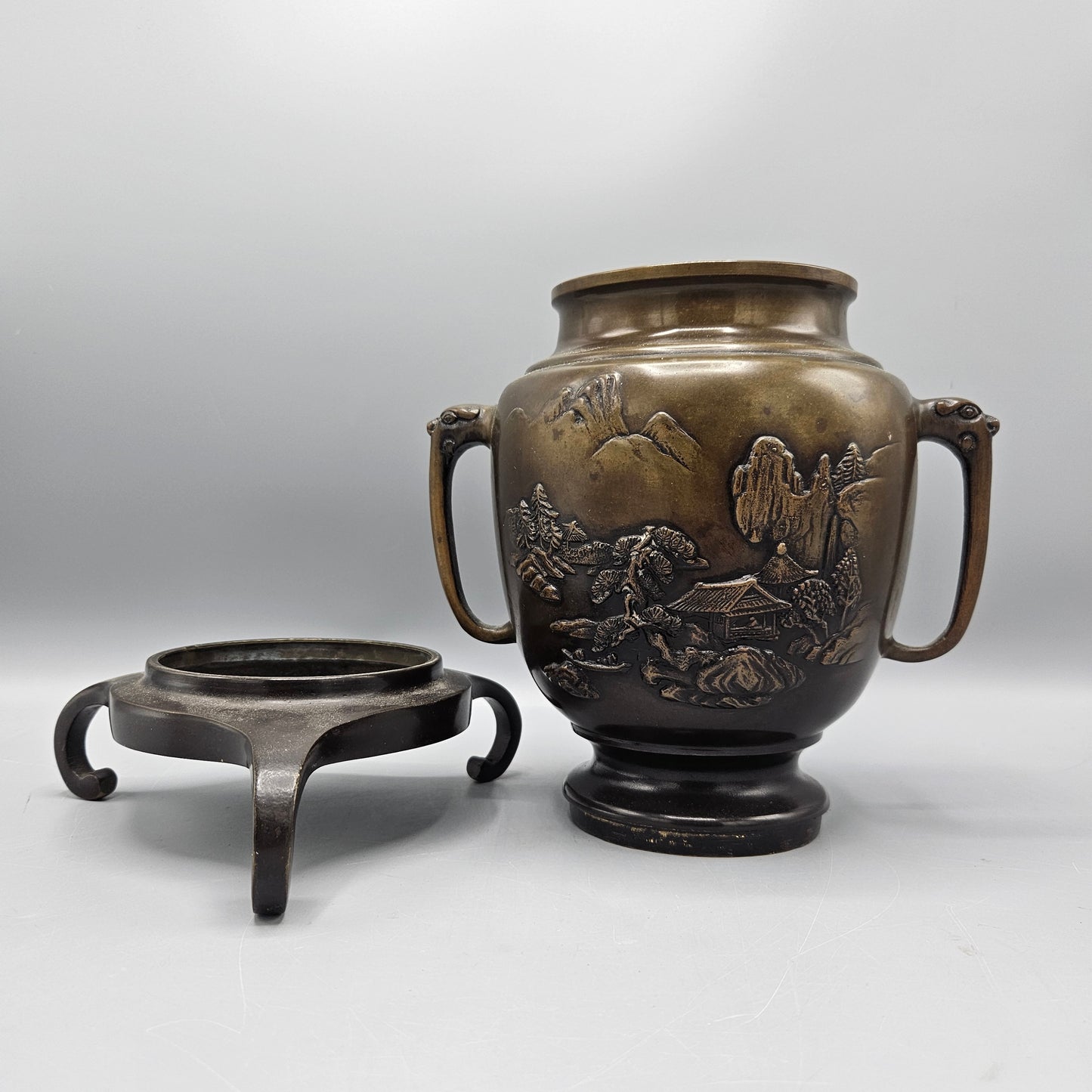 Chinese Bronze Urn-Form Incense Burner