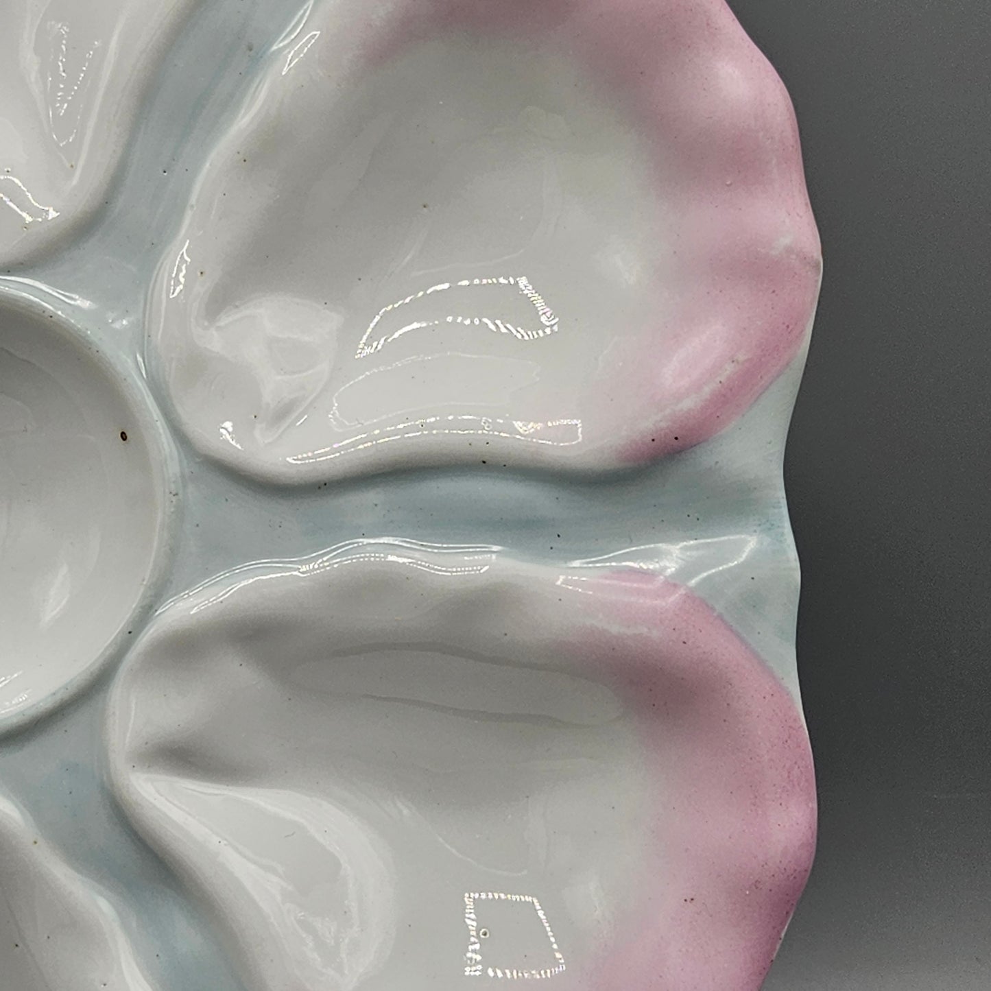 Antique Pink Oyster Plate