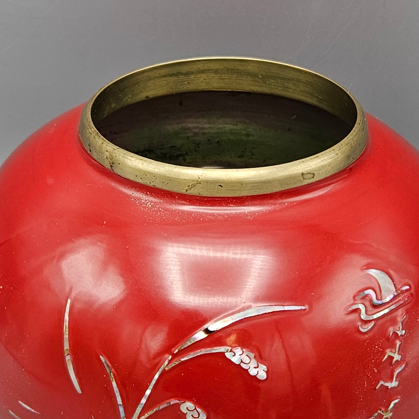Vintage Korean Mother Of Pearl Inlaid Metal Red Vase 6"