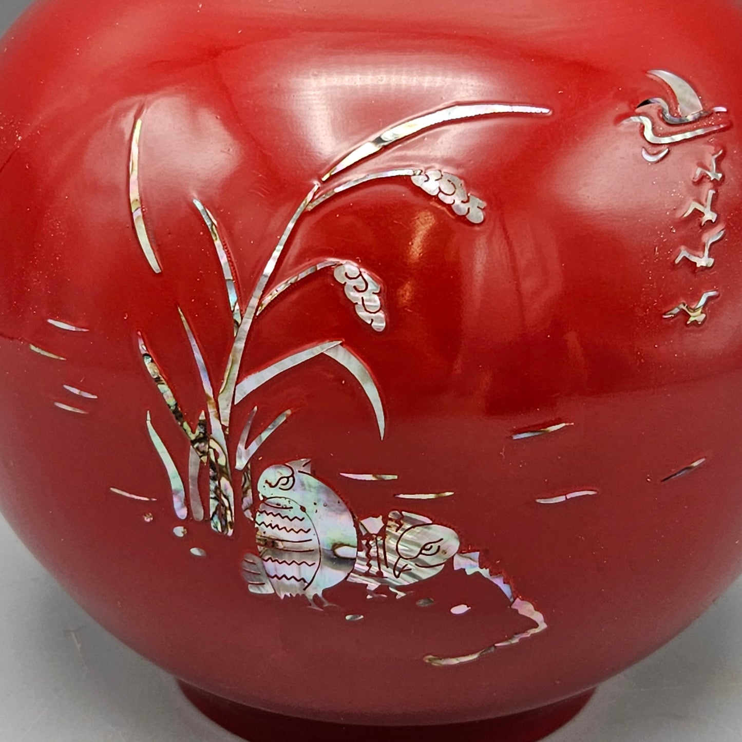 Vintage Korean Mother Of Pearl Inlaid Metal Red Vase 6"