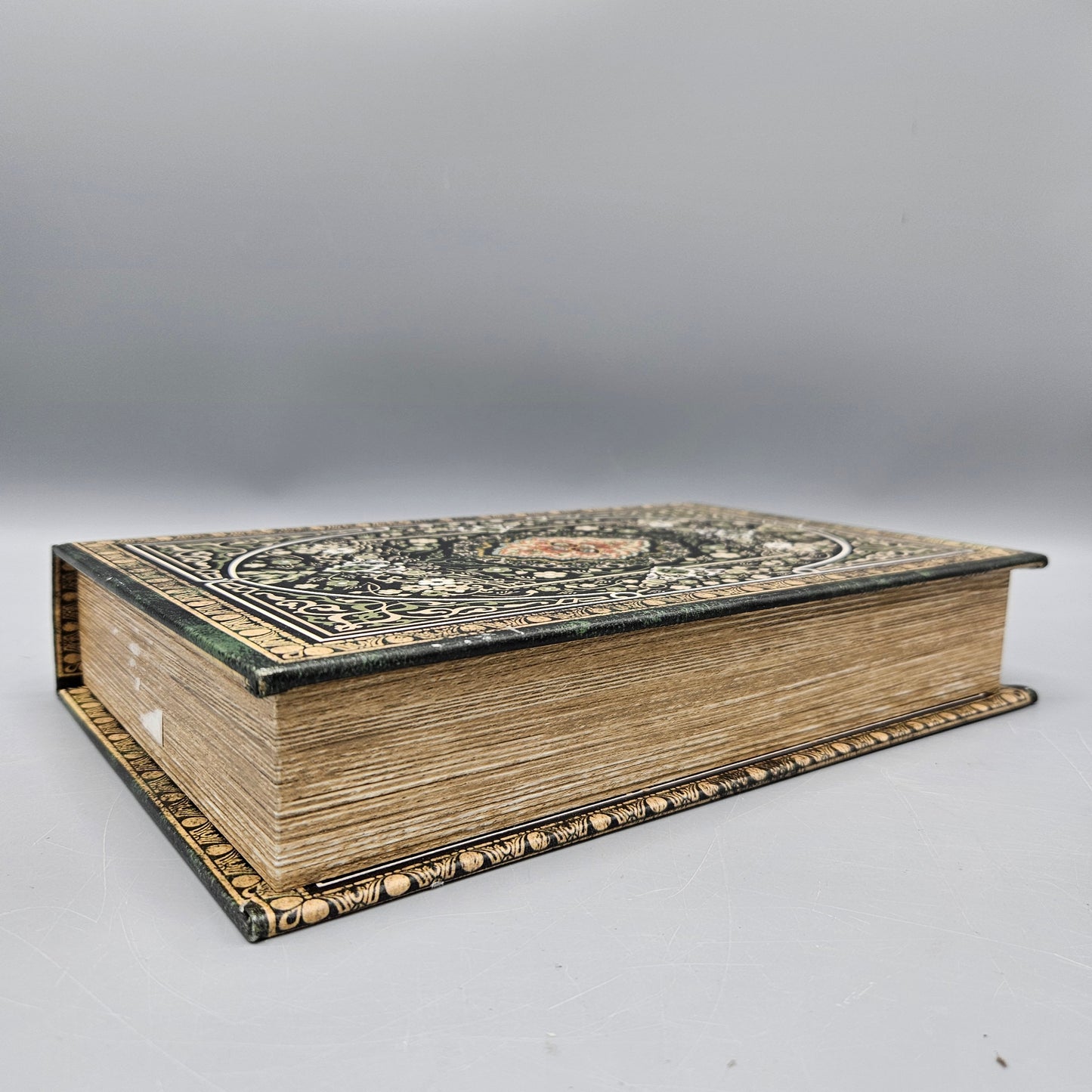 Decoration Faux Book Storage Box