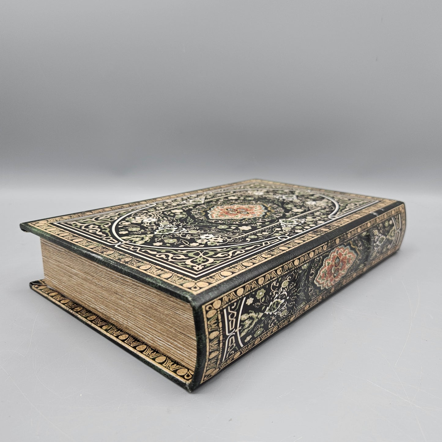 Decoration Faux Book Storage Box