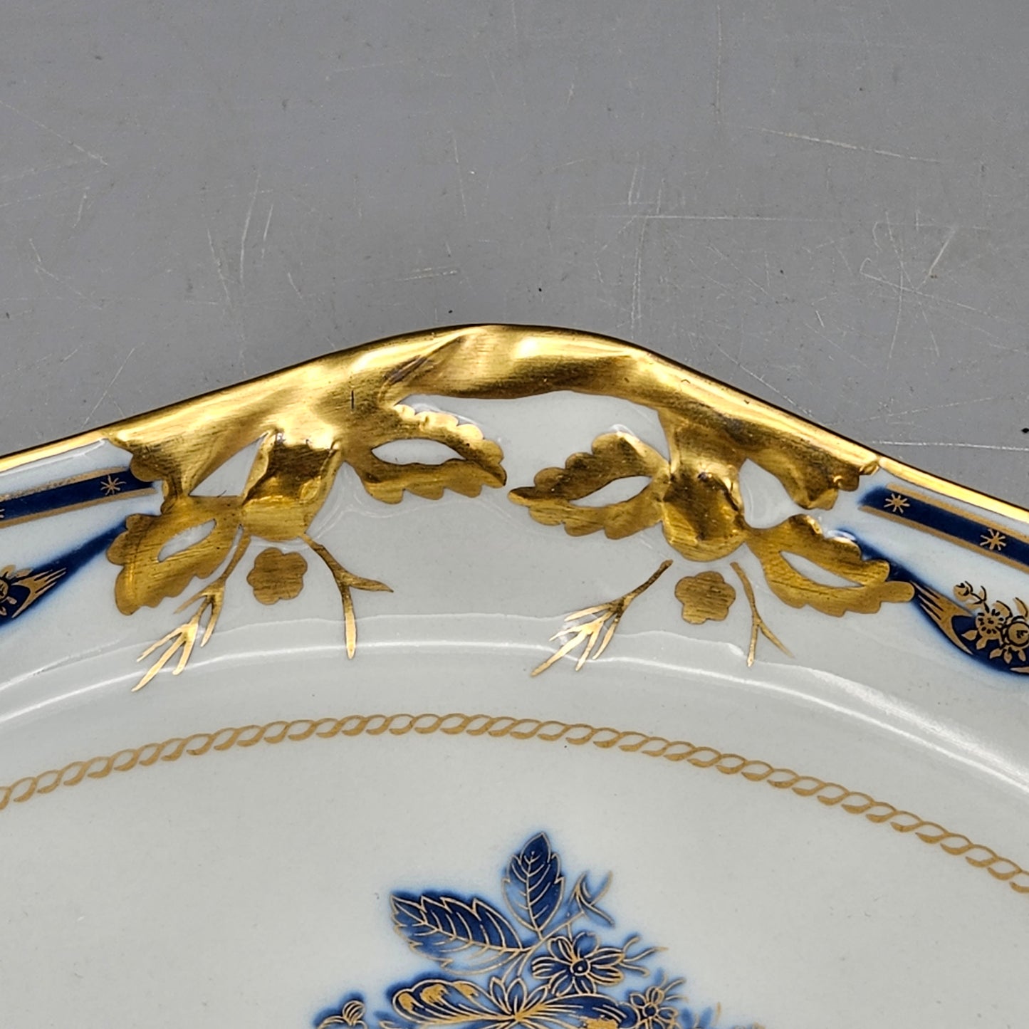 Mottahedeh Vista Alegre Portugal Fontainebleau Collection Small Oval Porcelain Dish Tray