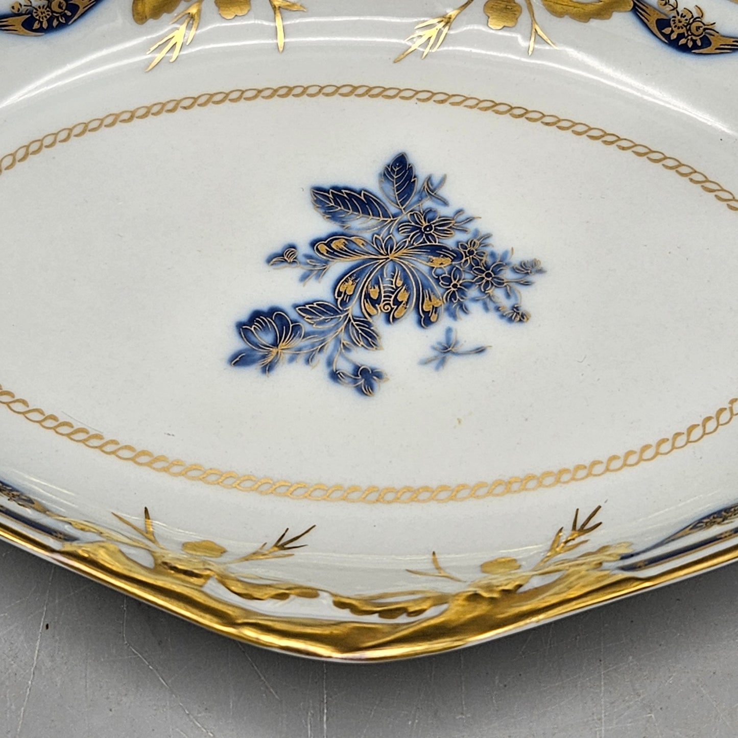 Mottahedeh Vista Alegre Portugal Fontainebleau Collection Small Oval Porcelain Dish Tray