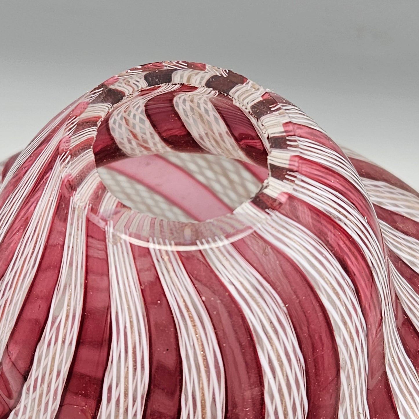 Vintage Paul’s Gifts Murano Candy Stripe Latticino Glass Lamp Body Shade - Red