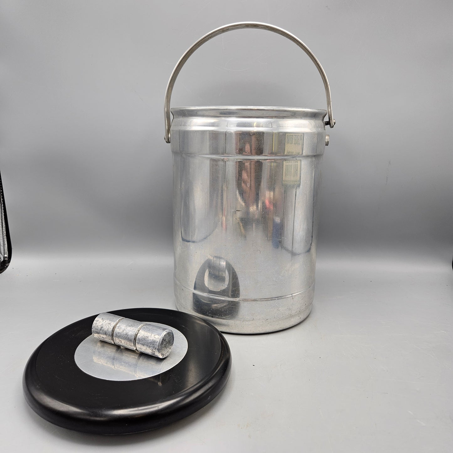 Vintage Art Deco Ice Bucket