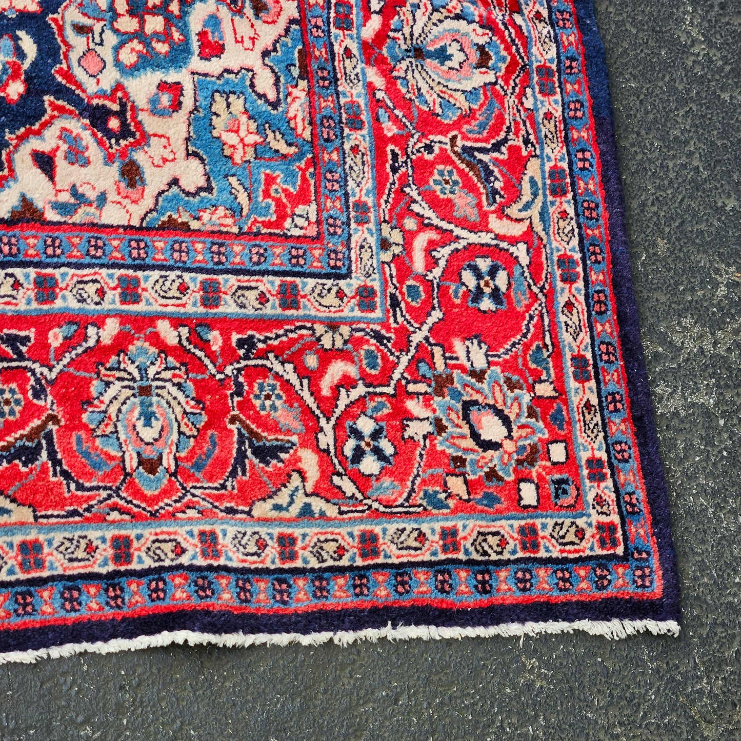 Vintage Hand Knotted Persian Room Size Rug / Carpet - 7' 7" x 9' 8"