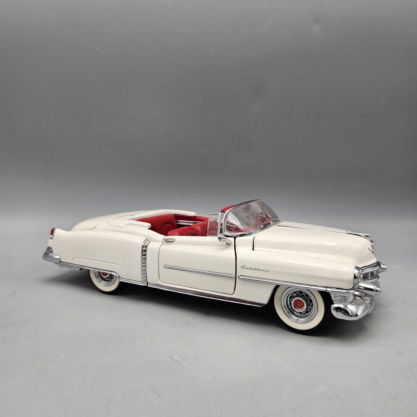 Franklin Mint 1953 Cadillac Eldorado Convertible Precision Diecast Model Car
