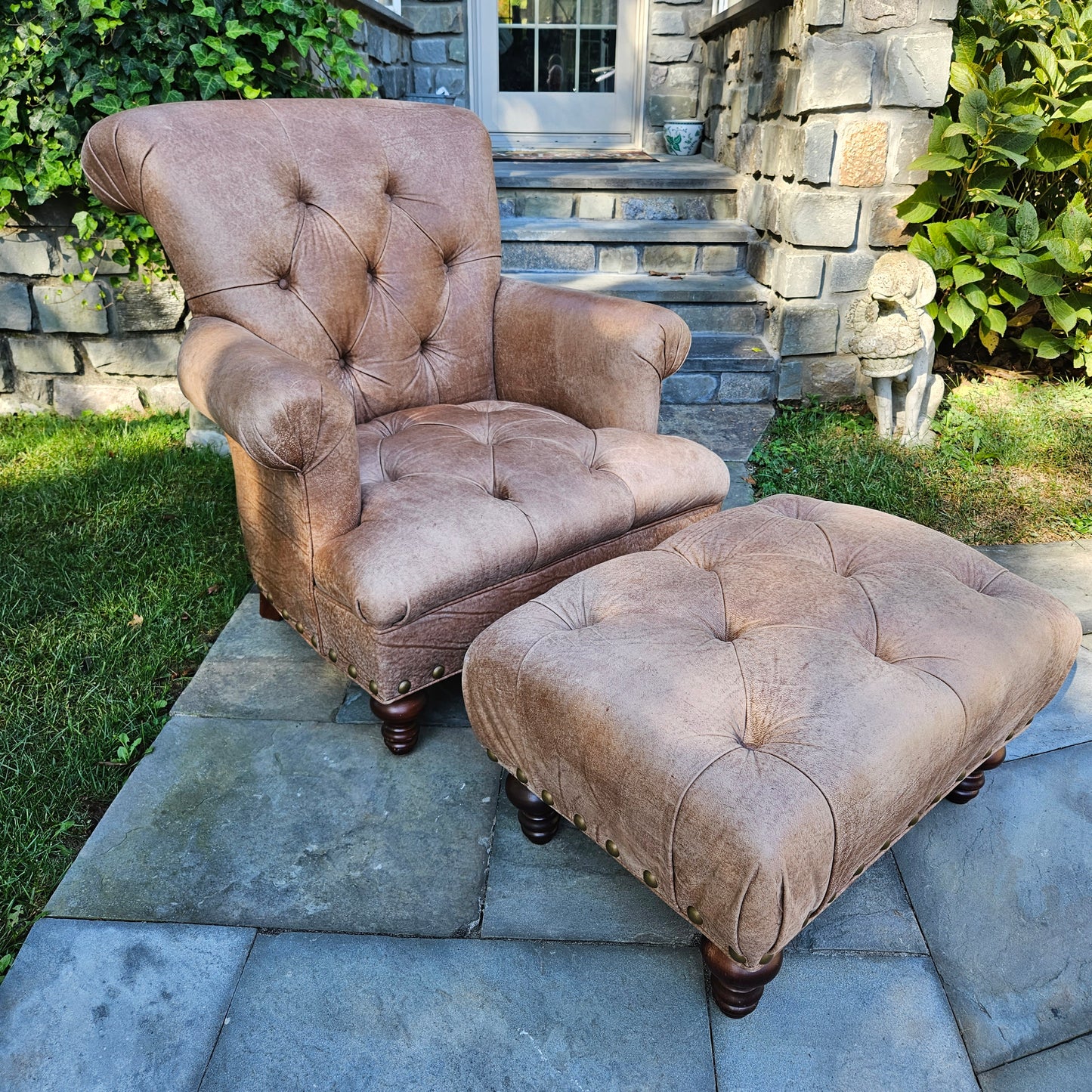 Decorator Chesterfield Tufted Chair and Ottoman