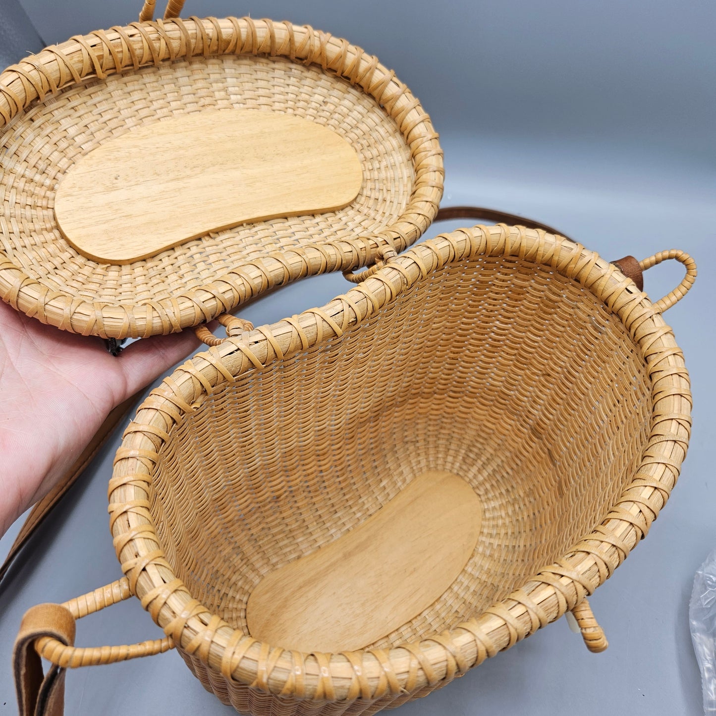 Nantucket Basket with Village Scene Made in New Hampshire