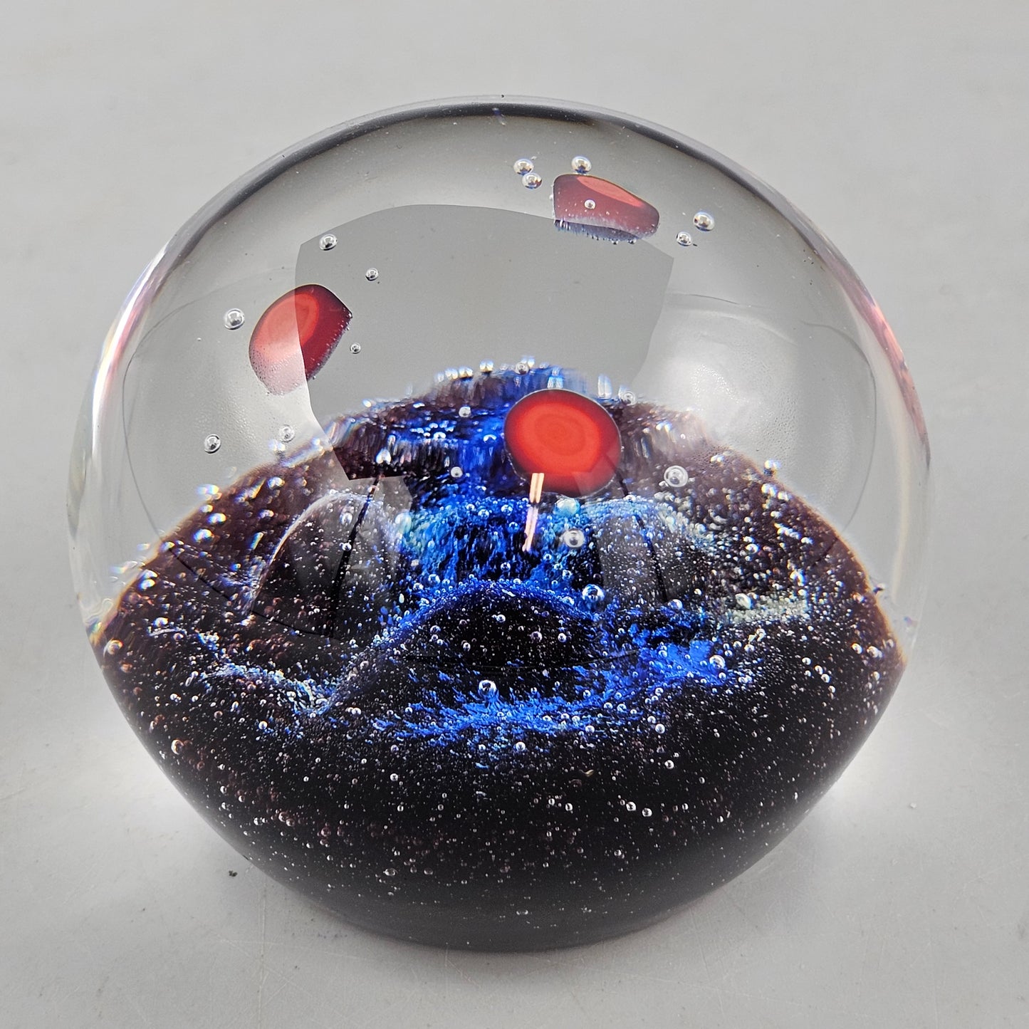 Caithness Colin Terris Uranis Art Glass Paperweight